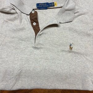 Ralph Lauren Gray Polo Shirt with Classic Collar and Embroidered Logo